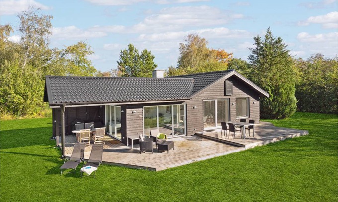 Hojslev House | 100 m² House ∙ 2 bedrooms ∙ 6 guests
