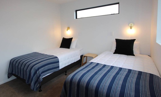 Wanaka House | 100 m² House ∙ 2 bedrooms ∙ 4 guests