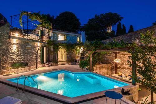 Donji Humac House | 100 m² House ∙ 2 bedrooms ∙ 8 guests