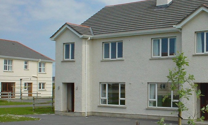 Bundoran House | 100 m² House ∙ 3 bedrooms ∙ 5 guests