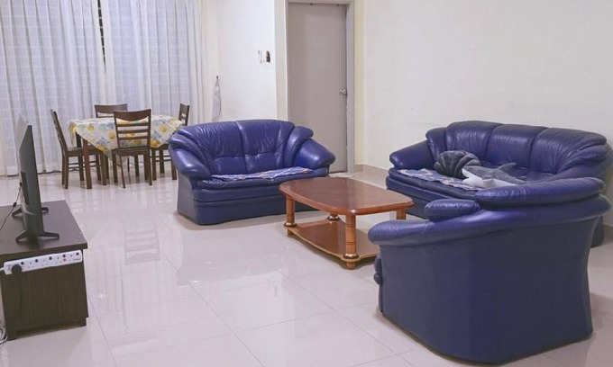 Sandakan House | 100 m² House ∙ 3 bedrooms ∙ 7 guests