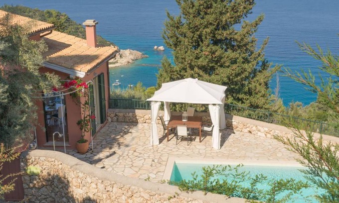 Agios Nikitas House | 100 m² House ∙ 3 bedrooms ∙ 6 guests