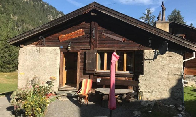 Orsieres House | 100 m² House ∙ 4 bedrooms ∙ 8 guests