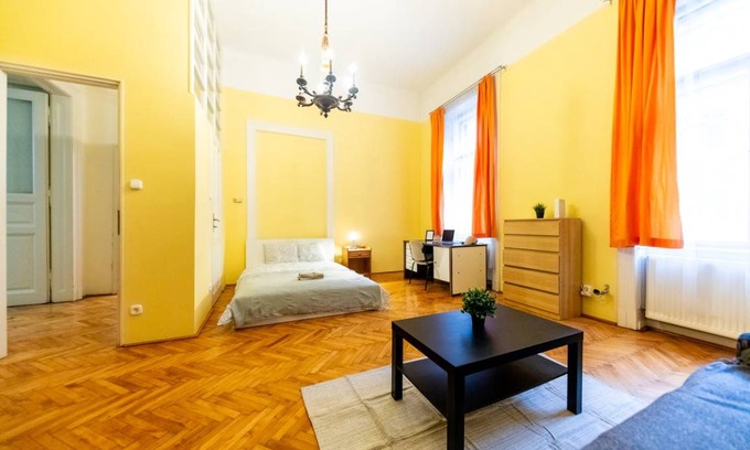 Erzsebetfalva Resort | 100 m² Private room ∙ 1 bedroom ∙ 1 guest