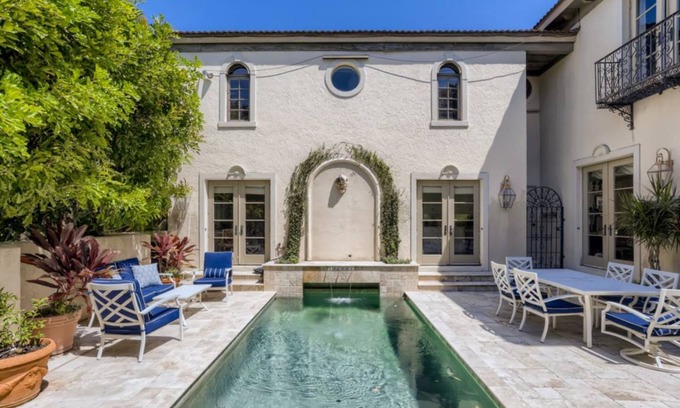 Palm Beach Villa | 100 m² Villa ∙ 2 bedrooms ∙ 4 guests