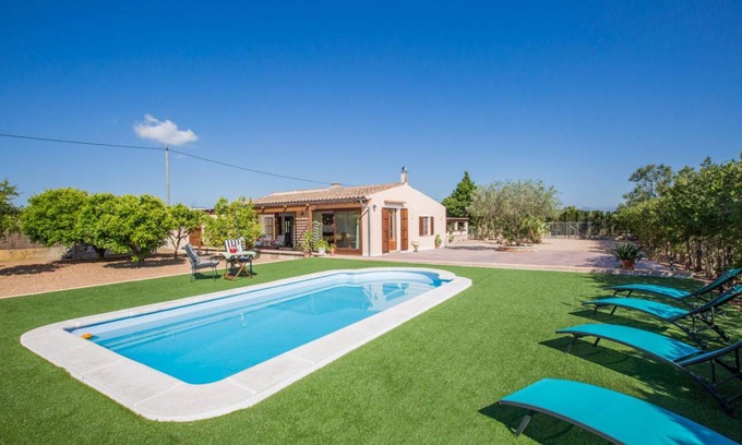 Algaida Villa | 100 m² Villa ∙ 2 bedrooms ∙ 4 guests
