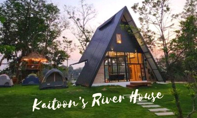 Ratchaburi Villa | 100 m² Villa ∙ 4 bedrooms ∙ 11 guests