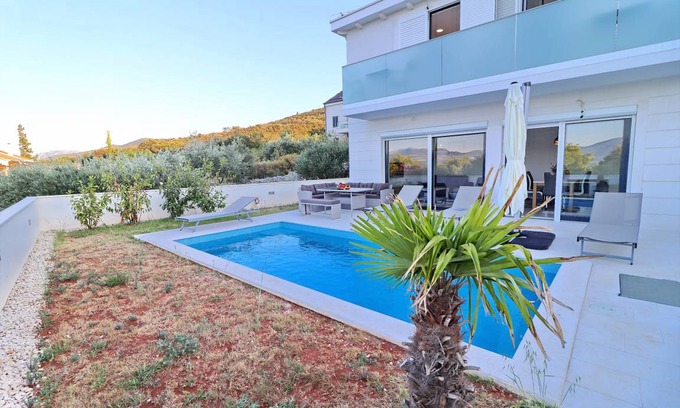 Drace Villa | 100 m² Villa ∙ 4 bedrooms ∙ 8 guests