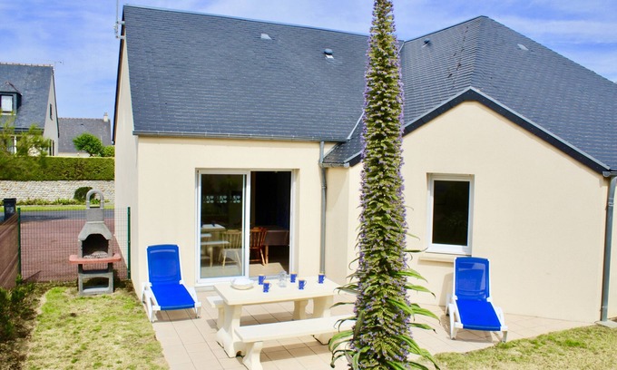 Barneville-Carteret House | 100 meters from the BEACH, Classified TOURISM & HANDICAP all inclusive, Parking