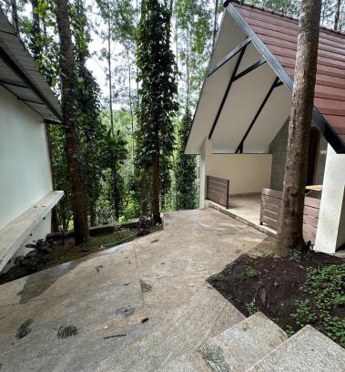 Yercaud Resort | 100 Oaks Estate