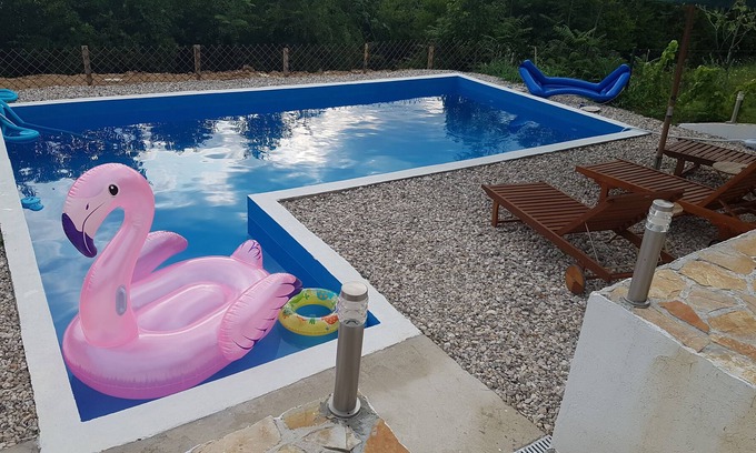 Gnojnice Villa | 100 % privacy Vrba Sommerhouse Mostar. Halal holidays / vacations