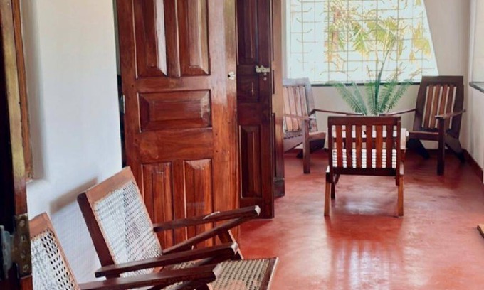 Wanchawala House | 1000 m² Bungalow ∙ 3 bedrooms ∙ 6 guests