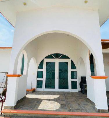 Tequisquiapan Villa | 1000 m² Villa ∙ 3 bedrooms ∙ 15 guests