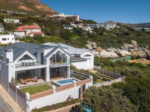 Simon's Town Villa | 1000 m² Villa ∙ 5 bedrooms ∙ 10 guests