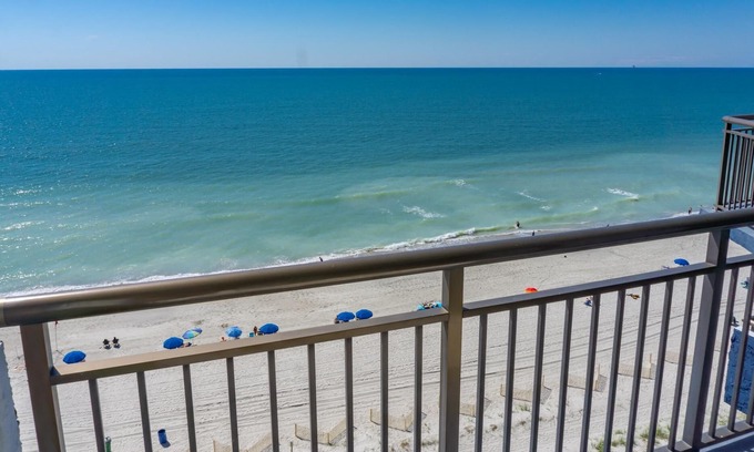 Myrtle Beach Condo | 1002 A Direct Oceanfront 2 bedroom/2 bath condo w/onsite unit management