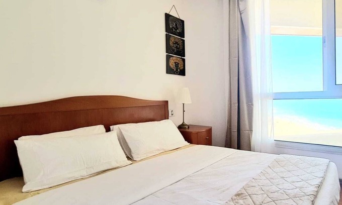 Bat Yam Apartment | 1007 GO to apartments in Leonardo