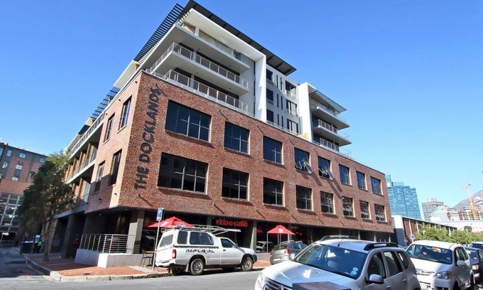 Cape Town City Centre Apartment | 102 m² Apartment ∙ 2 bedrooms ∙ 4 guests