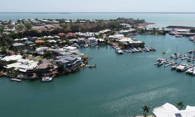 Cullen Bay Apartment | 102 m² Apartment ∙ 2 bedrooms ∙ 4 guests