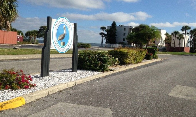 Titusville Condo | 102 m² Condo ∙ 2 bedrooms ∙ 6 guests