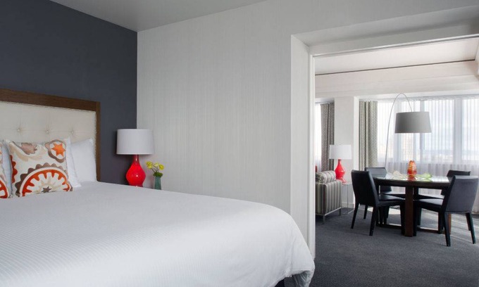 New Tacoma Hotel | 102 m² Hotel ∙ 1 bedroom ∙ 4 guests