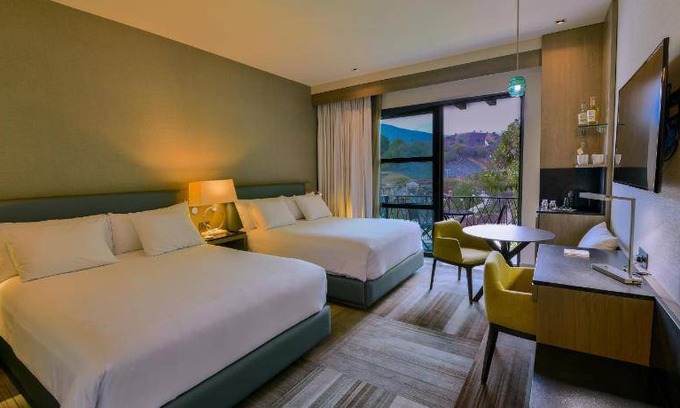 Tequila Hotel | 102 m² Hotel ∙ 10 guests