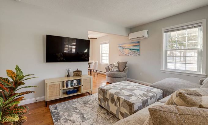 Niantic House | 102 m² House ∙ 2 bedrooms ∙ 6 guests