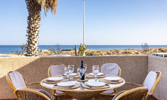 El Medano House | 102 m² House ∙ 3 bedrooms ∙ 6 guests
