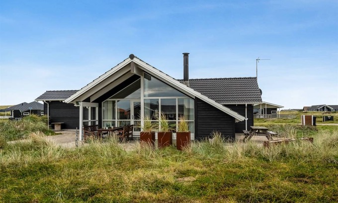 Vrist Strand House | 103 m² House ∙ 3 bedrooms ∙ 6 guests
