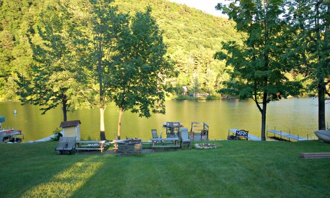 Poultney Cottage | 104 m² Cabin ∙ 2 bedrooms ∙ 6 guests