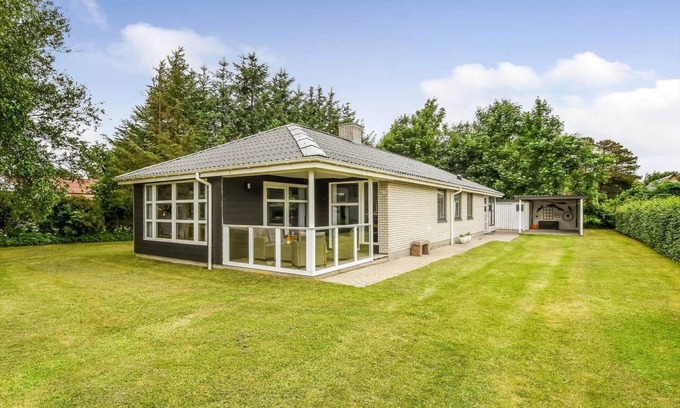 Skaven Strand House | 104 m² House ∙ 4 bedrooms ∙ 7 guests