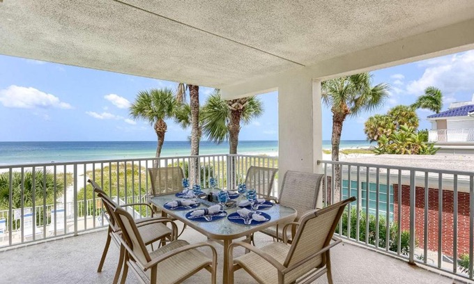 Indian Rocks Beach House | 105 Hamilton House