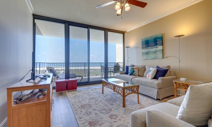 Dauphin Island Apartment | 105 m² Apartment ∙ 2 bedrooms ∙ 4 guests