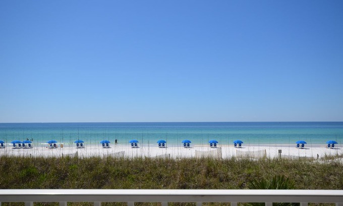 Fort Walton Beach Apartment | 105 Summerlin =Perfect View of Beach & Gulf! Heated Pool-Beautiful Unit!