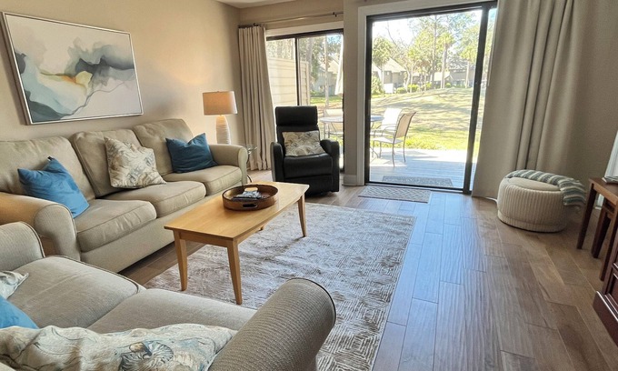 Shipyard Plantation Villa | 105 THE GREENS - TOTAL RENO-5 MIN. WALK TO BEACH-BEACH LOCKER & CHAIRS!