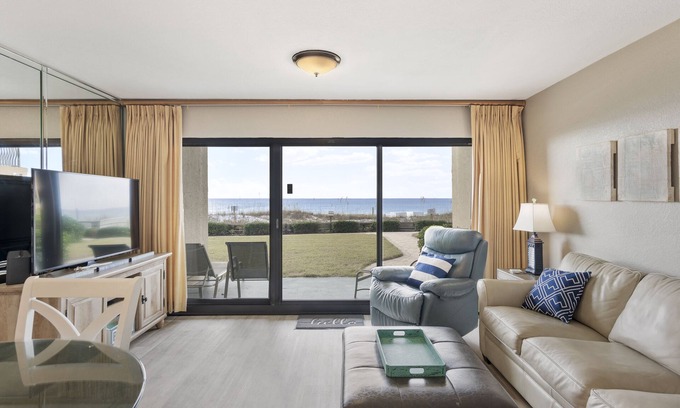Destin Condo | 107- Pack your flip flops and unwind at the BEACH. Destin Beach Club