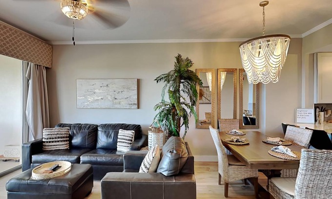 Palm Coast Condo | 108 m² Condo ∙ 2 bedrooms ∙ 6 guests