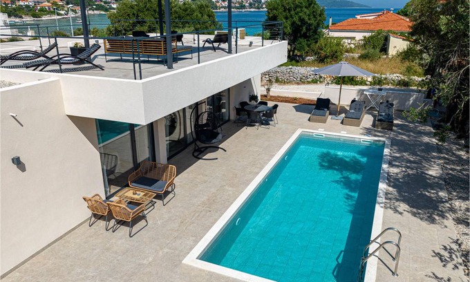 Prizba House | 108 m² House ∙ 3 bedrooms ∙ 6 guests