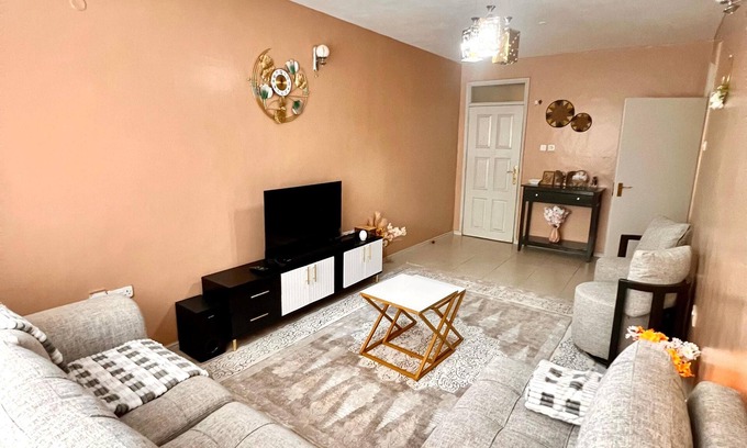 Nakuru Apartment | 10min drive to TownnBorders Nakuru National ParknFree WiFi&parking nQuiet&serene
