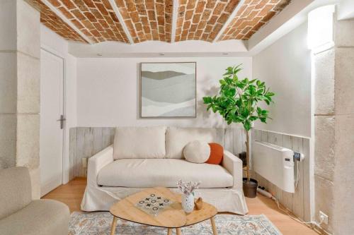 Montmagny Apartment | 10mn Paris Ligne H - Parking Privé- Souplex - Tout équipé - De 1 à 8 personnes