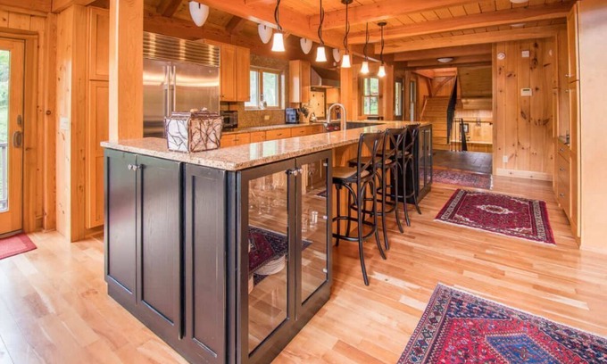 Cooperstown - Otsego Lake House | 11.4 miles to Dreams Park- AC, Game Room, Dock, Swim Deck, Kayaks, Canoe