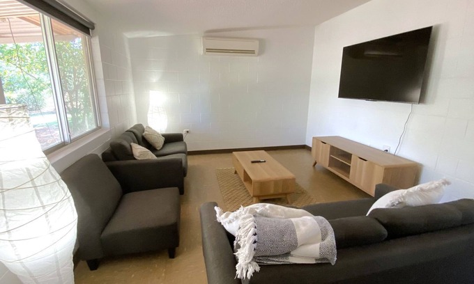 Exmouth House | 11 Page Street - Cute little Block Home