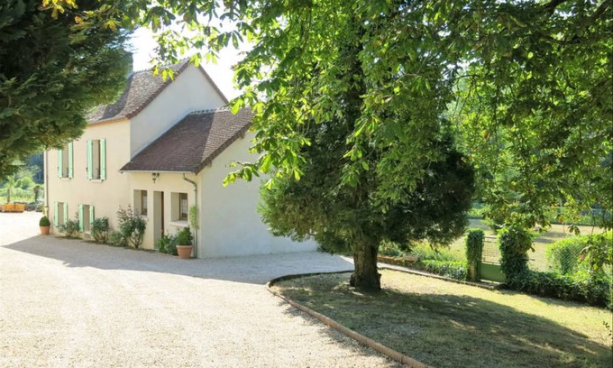 Saint-Romain-sur-Cher House | 110 m² House ∙ 3 bedrooms ∙ 6 guests