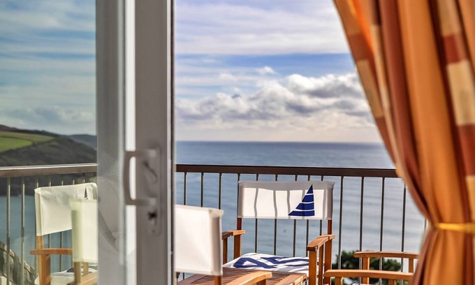 Salcombe Apartment | 110 m² Apartment ∙ 2 bedrooms ∙ 4 guests