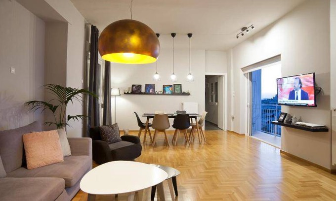 Pangrati Apartment | 110 m² Apartment ∙ 3 bedrooms ∙ 6 guests