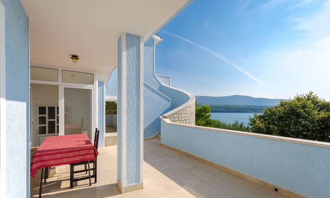 Rakalj Apartment | 110 m² Apartment ∙ 4 bedrooms ∙ 8 guests