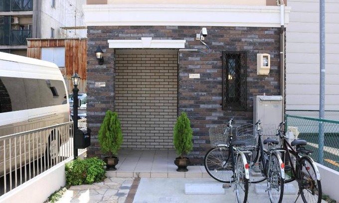 Naka Ward Bed & Breakfast | 110 m² Bed and breakfast ∙ 3 bedrooms ∙ 9 guests
