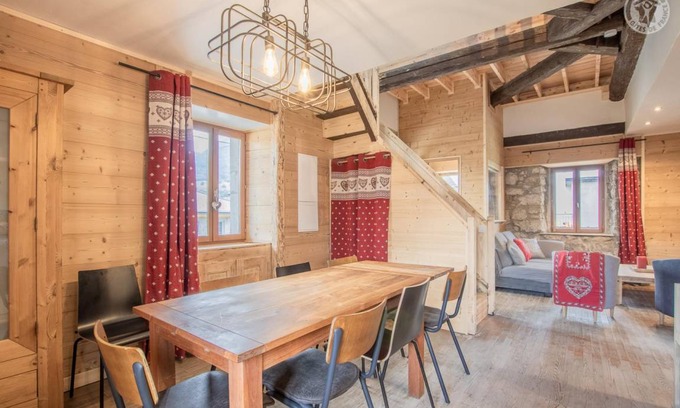 Lescheraines House | 110 m² Gîte ∙ 3 bedrooms ∙ 7 guests