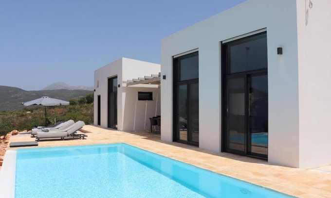 Evgiros House | 110 m² House ∙ 2 bedrooms ∙ 5 guests