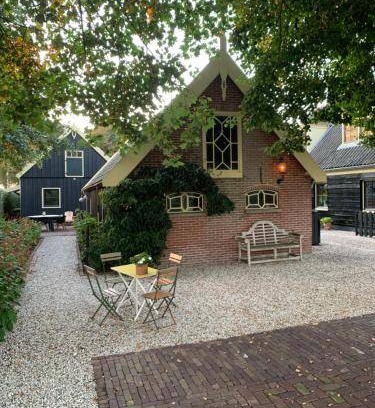 Municipality of Krimpenerwaard House | 110 m² House ∙ 2 bedrooms ∙ 5 guests