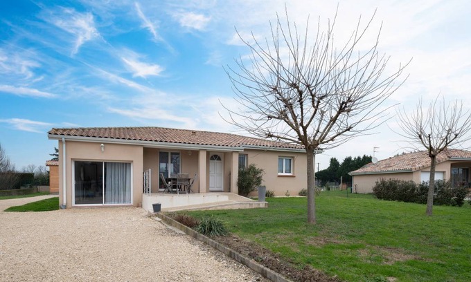 Golfech House | 110 m² House ∙ 3 bedrooms ∙ 6 guests
